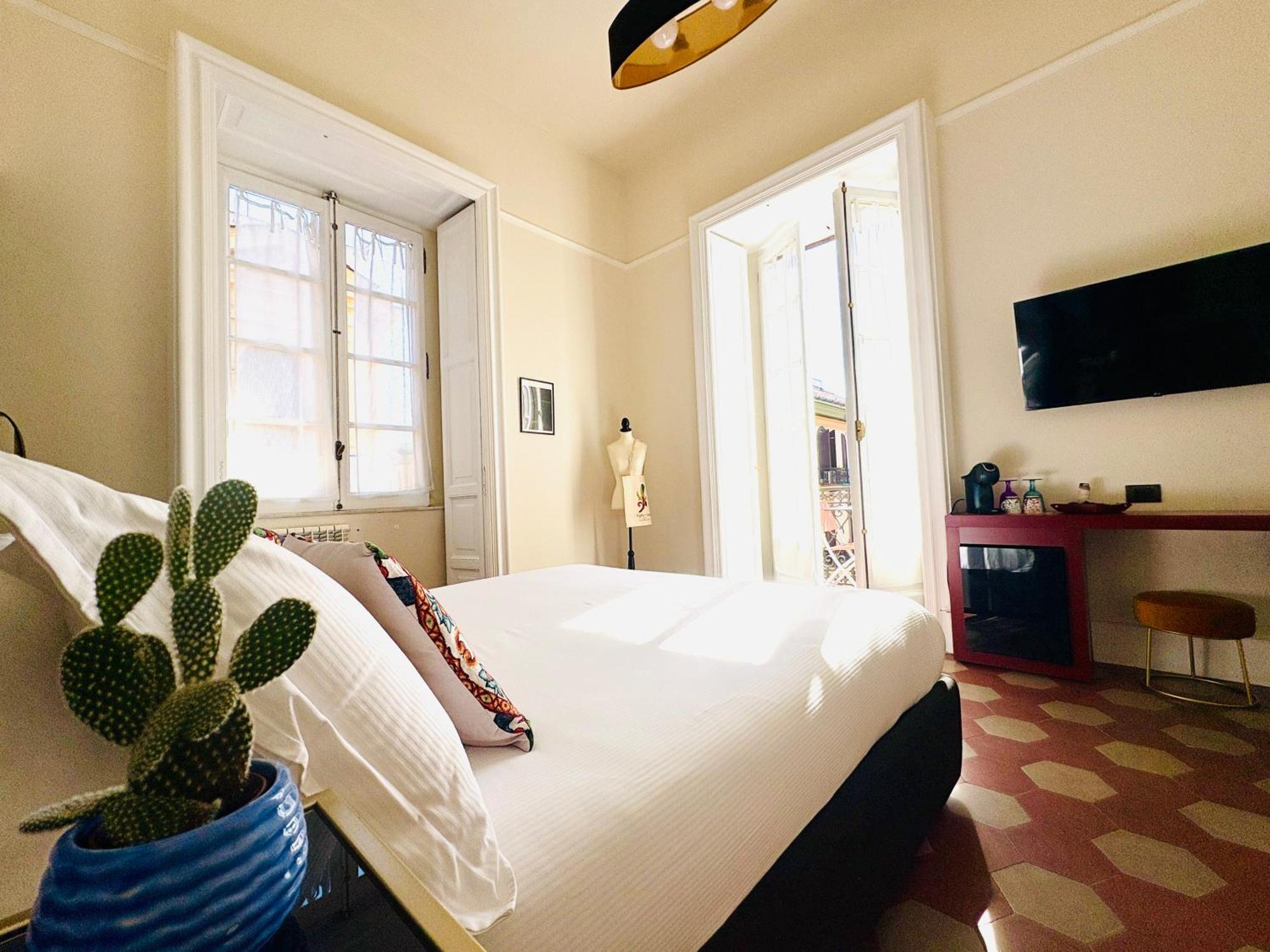 Voglia 'E Turna Hotel Nápoly Kültér fotó